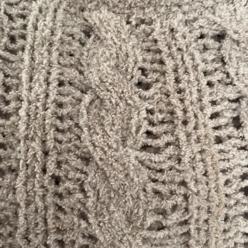 American eagle tan knit sweater size small polyester blend crewneck long sleeve